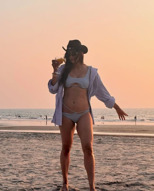 Ericka Packard Photos